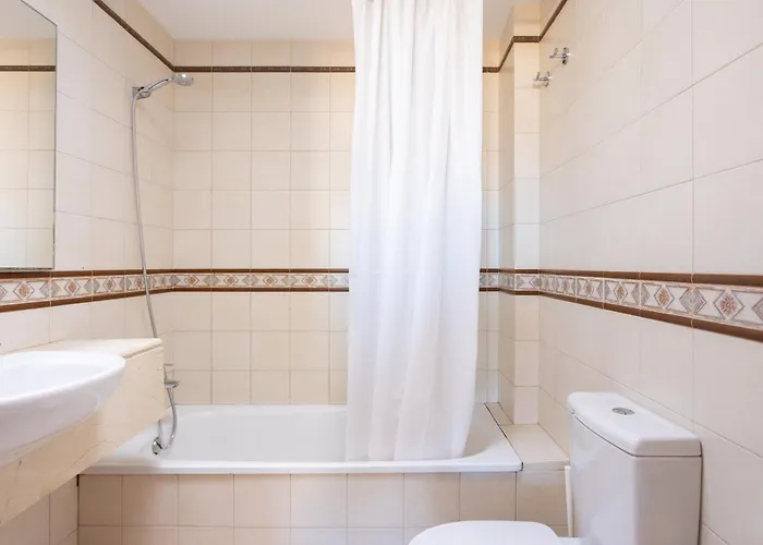 Сasa de vacaciones Beautiful Two-storey House With Terrace And Patio In An Exclusive Area Costa Adeje (Tenerife)